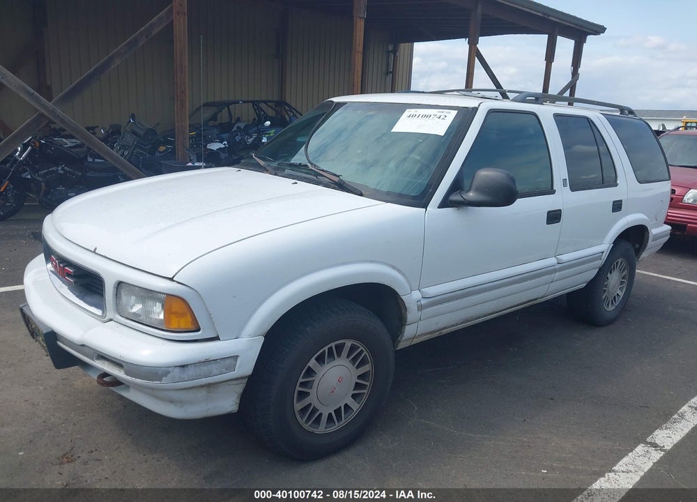 1997 GMC JIMMY SLS VIN: 1GKDT13W4V2560523