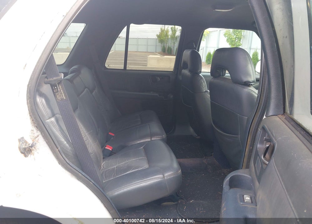 1997 GMC JIMMY SLS VIN: 1GKDT13W4V2560523