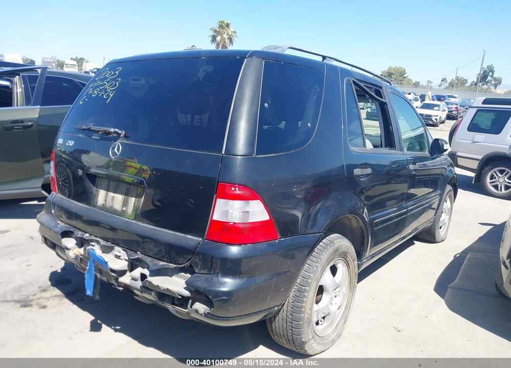 2003 MERCEDES-BENZ ML 320 VIN: 4JGAB54E33A375103