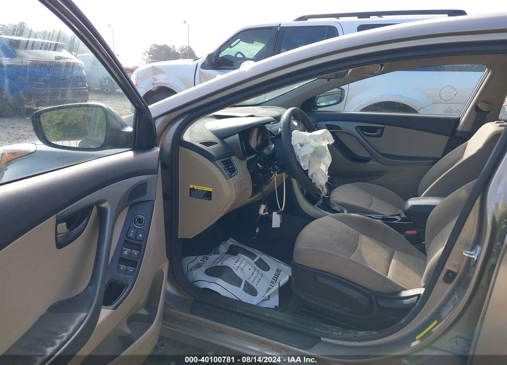 2016 HYUNDAI ELANTRA SE VIN: 5NPDH4AE3GH760805