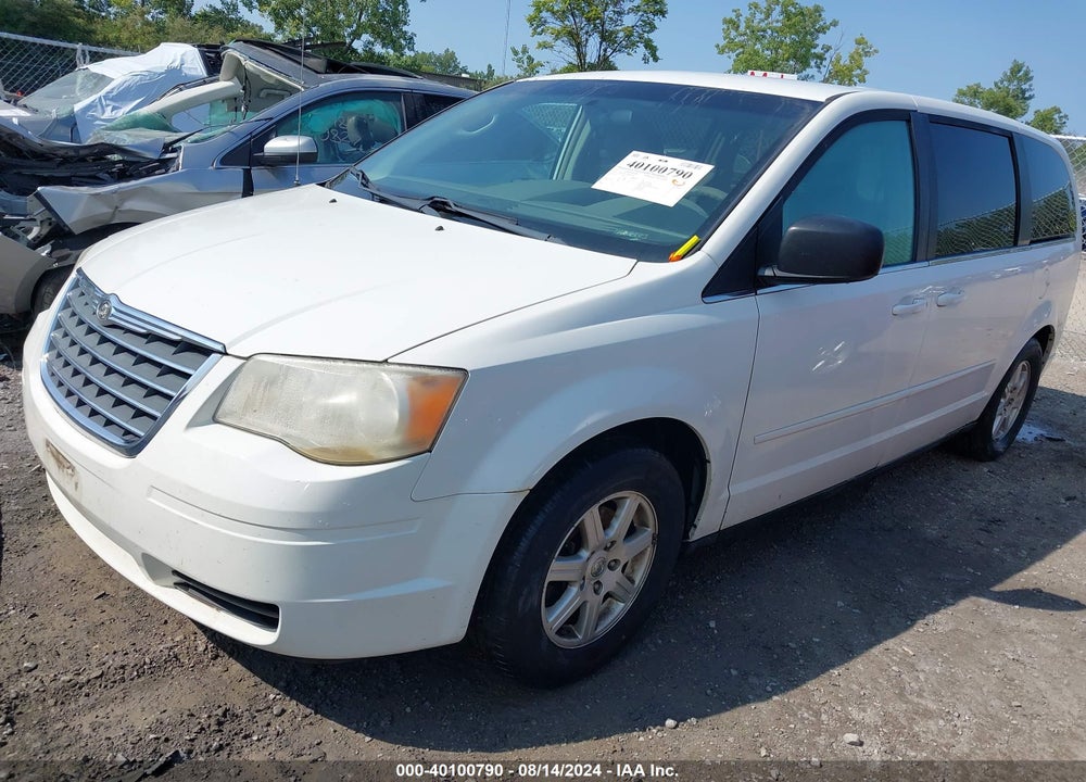 2010 CHRYSLER TOWN & COUNTRY NEW LX VIN: 2A4RR2D19AR365810