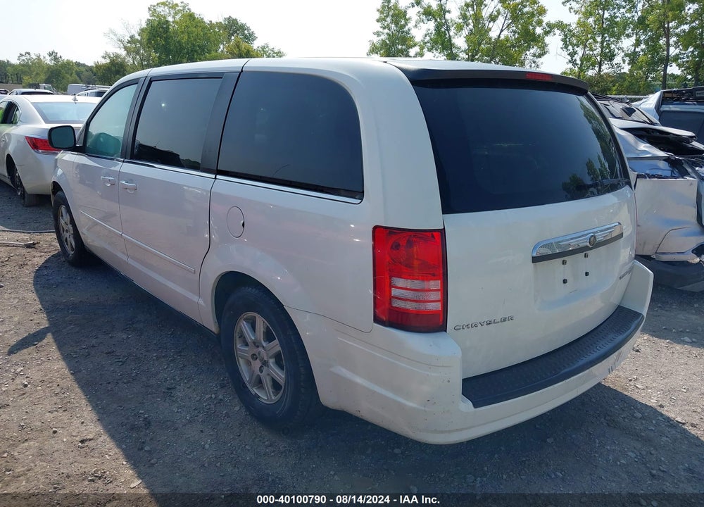2010 CHRYSLER TOWN & COUNTRY NEW LX VIN: 2A4RR2D19AR365810