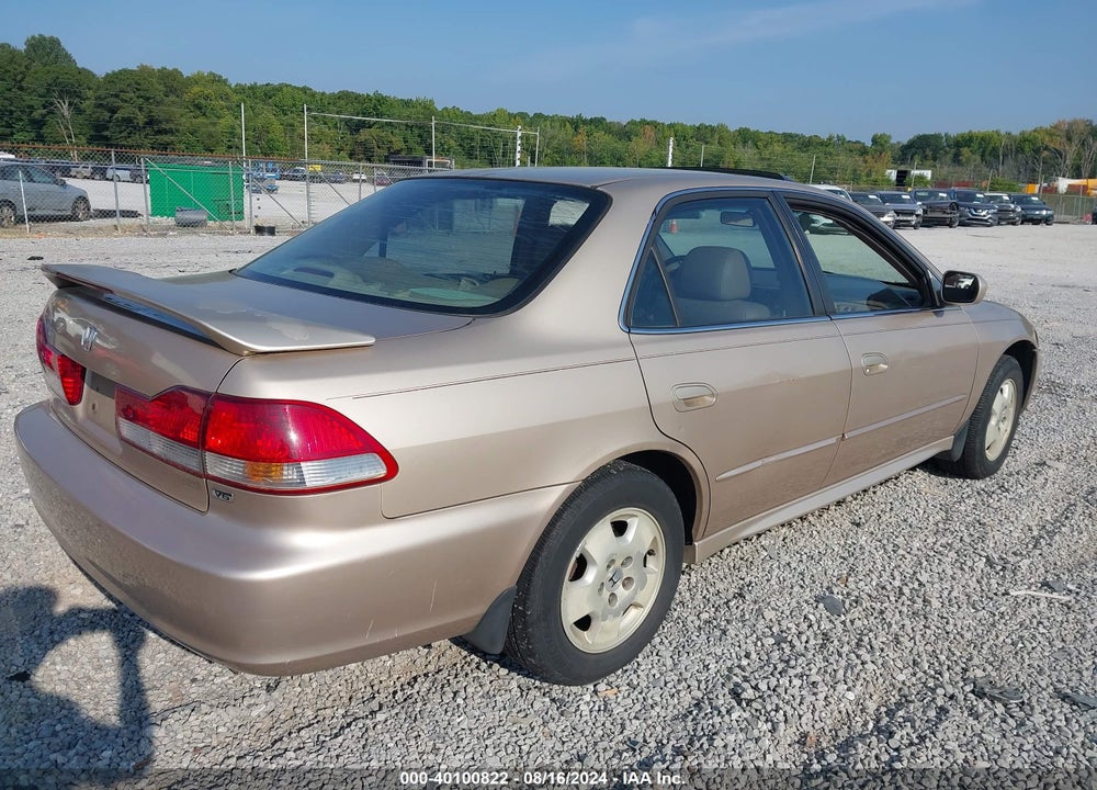 2001 HONDA ACCORD 3.0 EX VIN: 1HGCG16541A059387