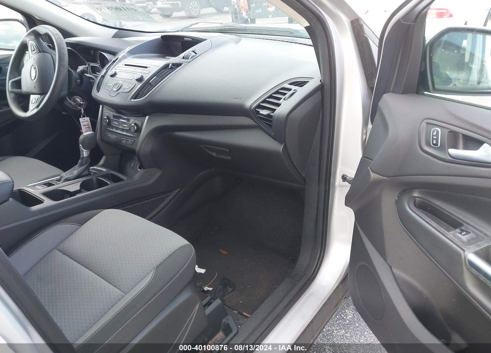 2017 FORD ESCAPE SE VIN: 1FMCU0GD7HUE39870