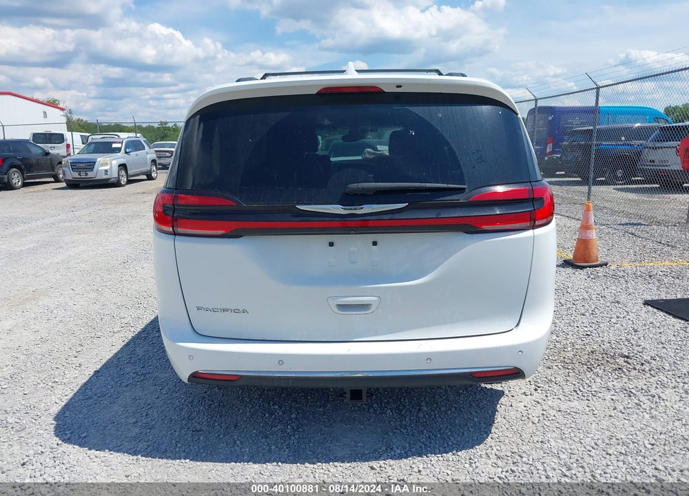2022 CHRYSLER PACIFICA TOURING L VIN: 2C4RC1BG3NR139101