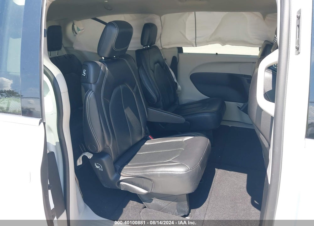2022 CHRYSLER PACIFICA TOURING L VIN: 2C4RC1BG3NR139101