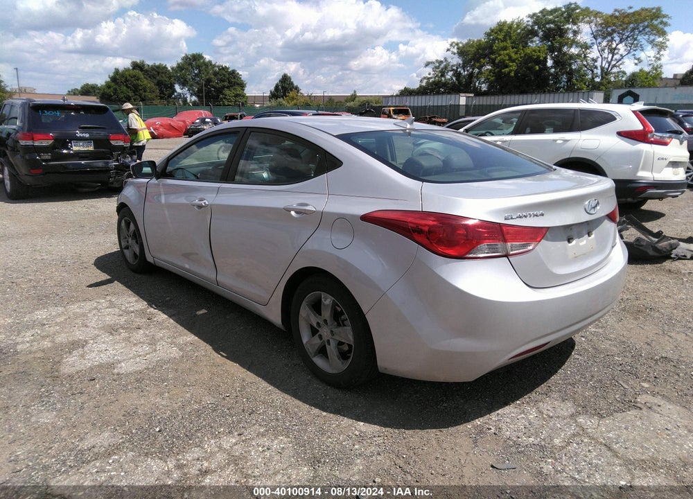 2013 HYUNDAI ELANTRA LIMITED VIN: KMHDH4AE0DU704057