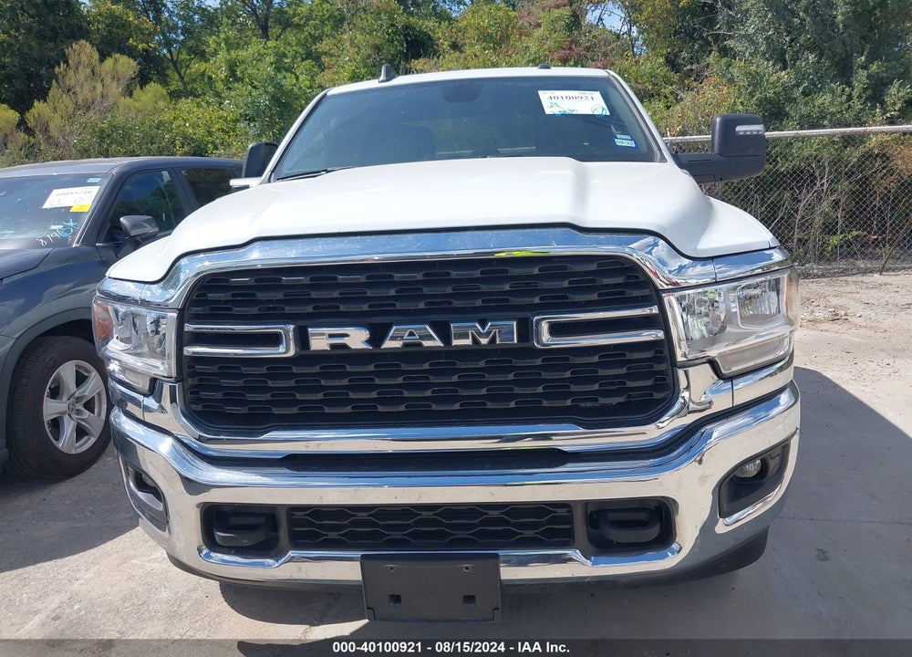 2024 RAM 2500 BIG HORN 4X4 6'4 BOX VIN: 3C6UR5DL8RG153699