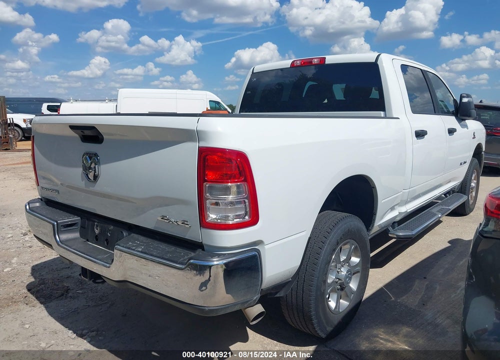 2024 RAM 2500 BIG HORN 4X4 6'4 BOX VIN: 3C6UR5DL8RG153699