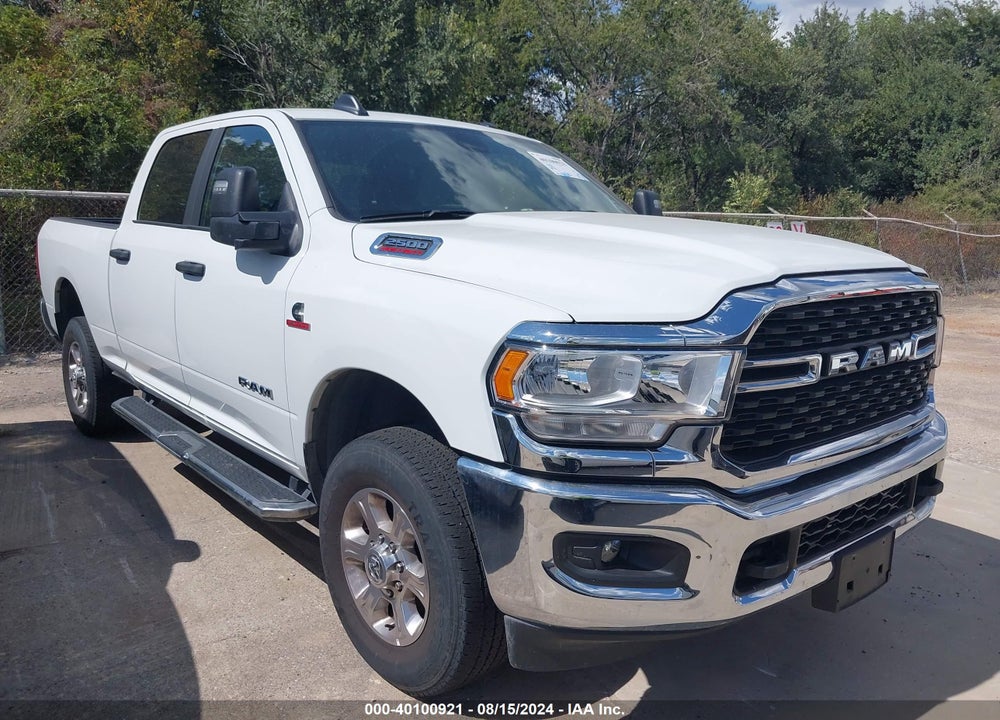 2024 RAM 2500 BIG HORN 4X4 6'4 BOX VIN: 3C6UR5DL8RG153699