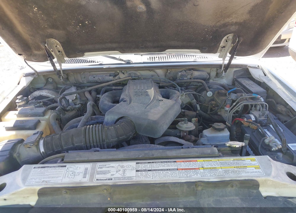 1998 MERCURY MOUNTAINEER VIN: 4M2ZU54E1WUJ27074