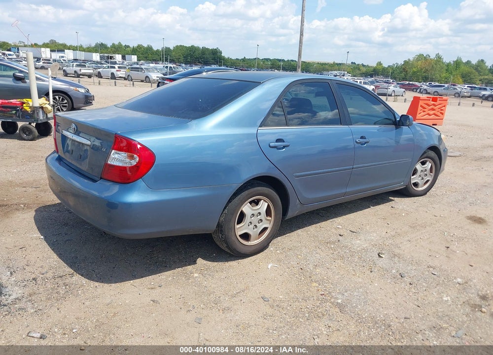 2002 TOYOTA CAMRY LE V6 VIN: 4T1BF32KX2U503792