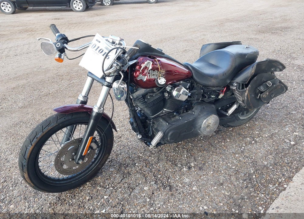 2013 HARLEY-DAVIDSON FXDB DYNA STREET BOB VIN: 1HD1GX412DC314182