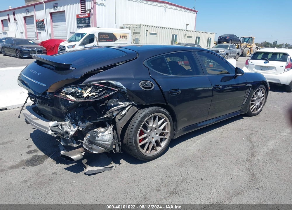 2011 PORSCHE PANAMERA 4 VIN: WP0AA2A71BL015827