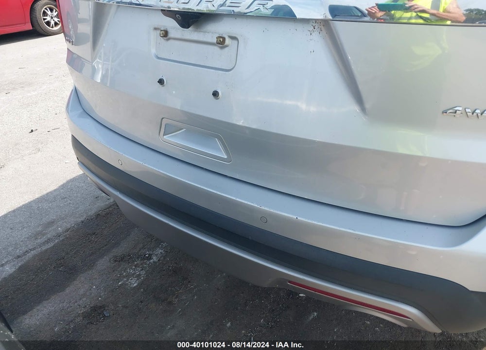 2017 FORD EXPLORER XLT VIN: 1FM5K8D85HGD65674