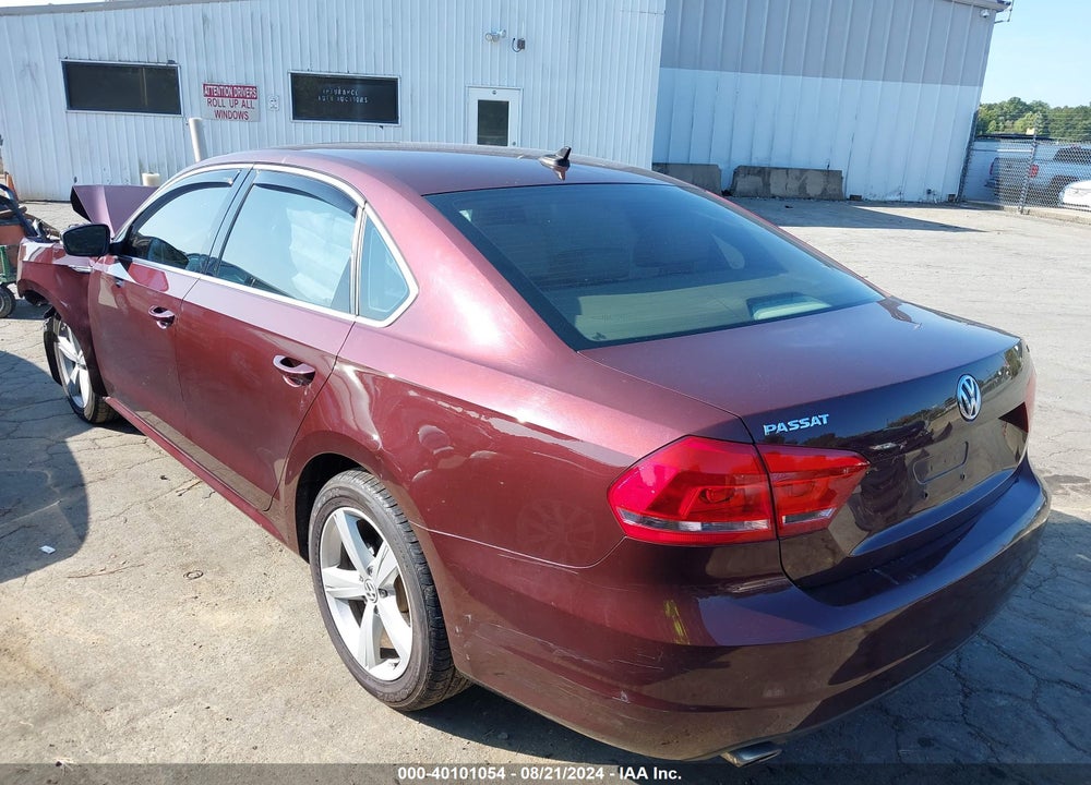 2013 VOLKSWAGEN PASSAT 2.5L SE VIN: 1VWBP7A39DC119642