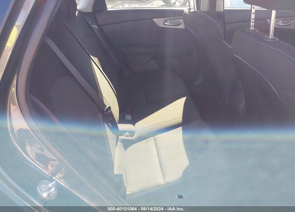 2022 KIA FORTE LXS VIN: 3KPF24AD4NE418931