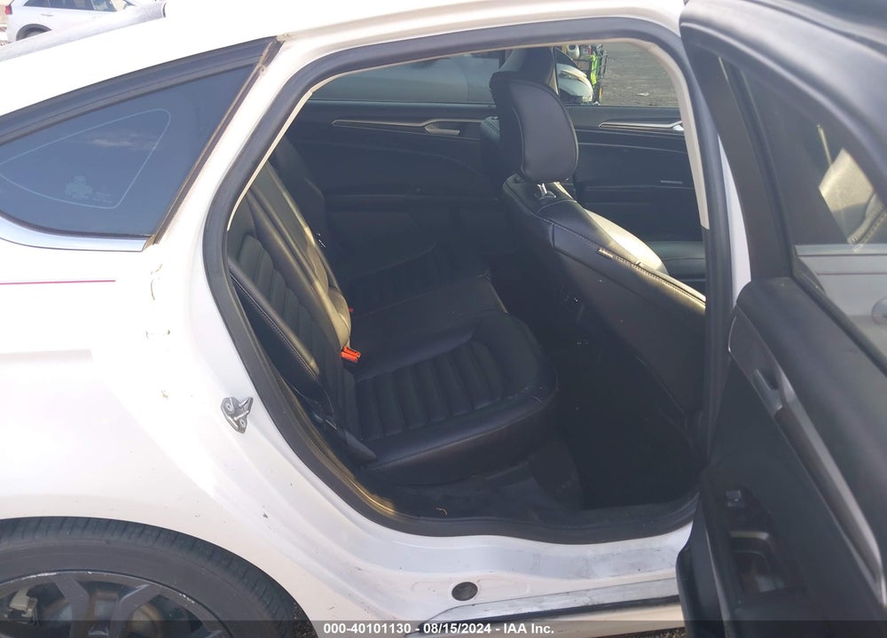 2020 FORD FUSION SEL VIN: 3FA6P0CD5LR161569