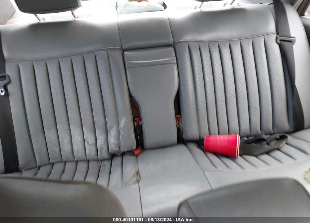 1988 MERCEDES-BENZ 300 E VIN: WDBEA30DXJA615883