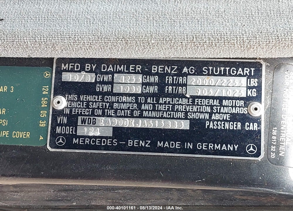 1988 MERCEDES-BENZ 300 E VIN: WDBEA30DXJA615883