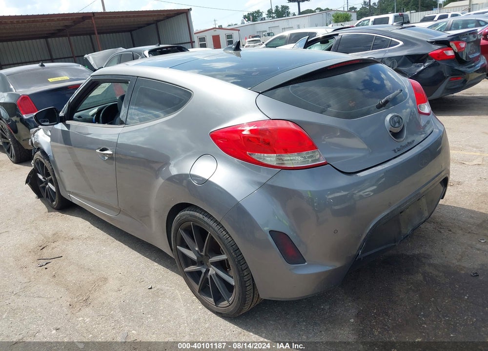 2013 HYUNDAI VELOSTER VIN: KMHTC6AD2DU104461