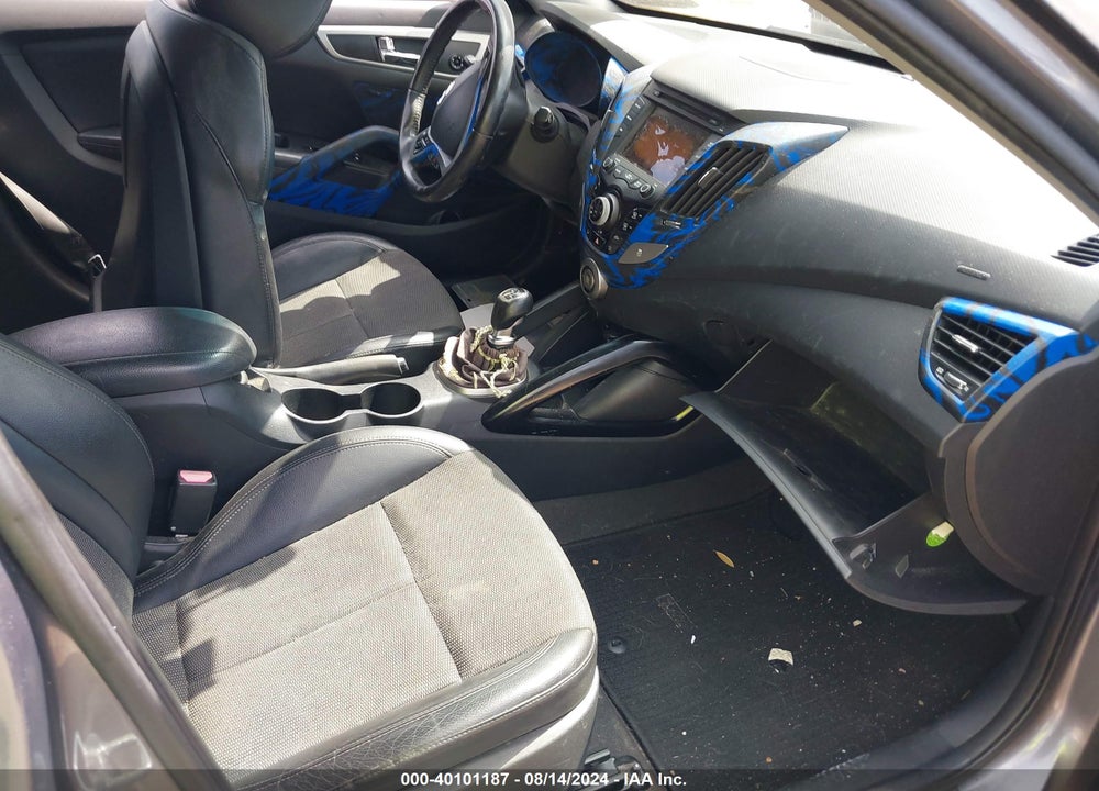 2013 HYUNDAI VELOSTER VIN: KMHTC6AD2DU104461