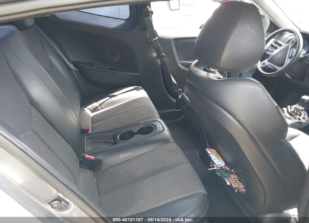 2013 HYUNDAI VELOSTER VIN: KMHTC6AD2DU104461