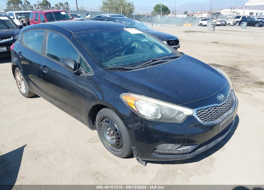 2016 KIA FORTE VIN: KNAFK5A88G5593851