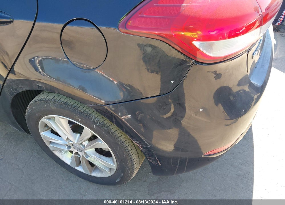 2016 KIA FORTE VIN: KNAFK5A88G5593851