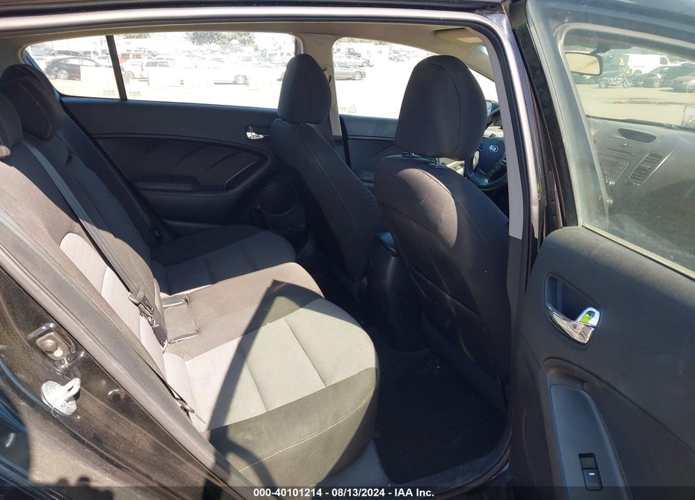 2016 KIA FORTE VIN: KNAFK5A88G5593851