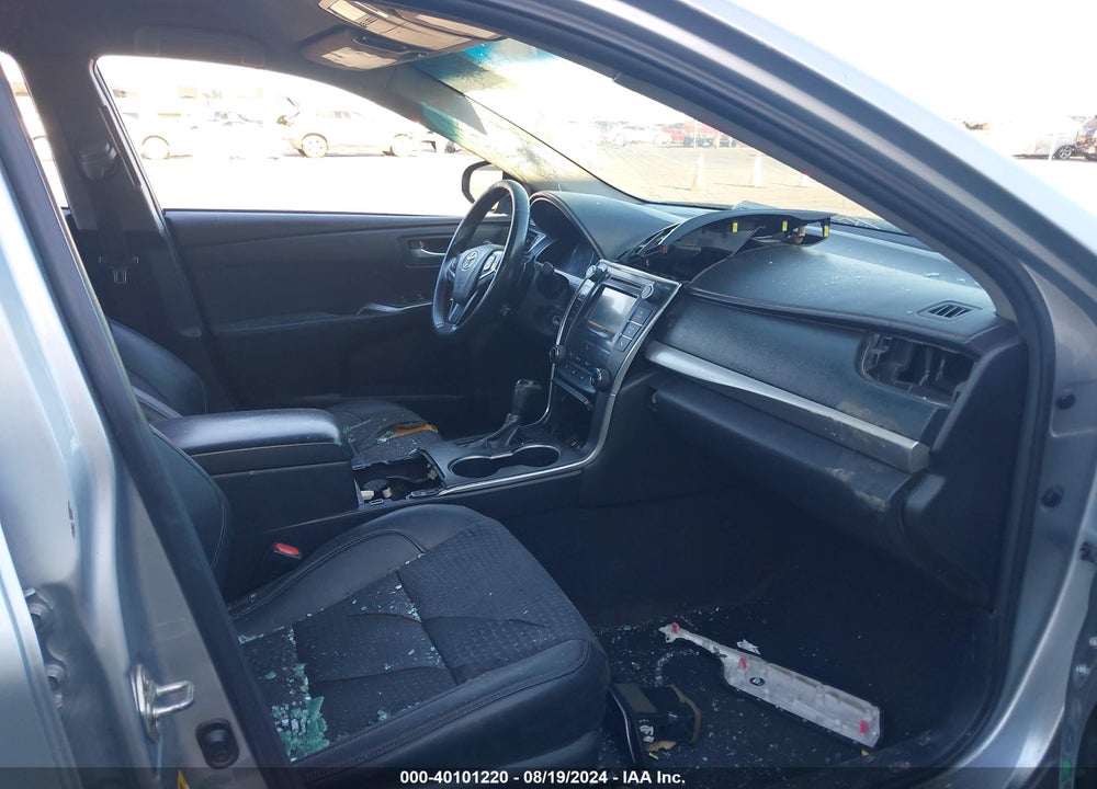 2015 TOYOTA CAMRY SE VIN: 4T1BF1FK6FU906091
