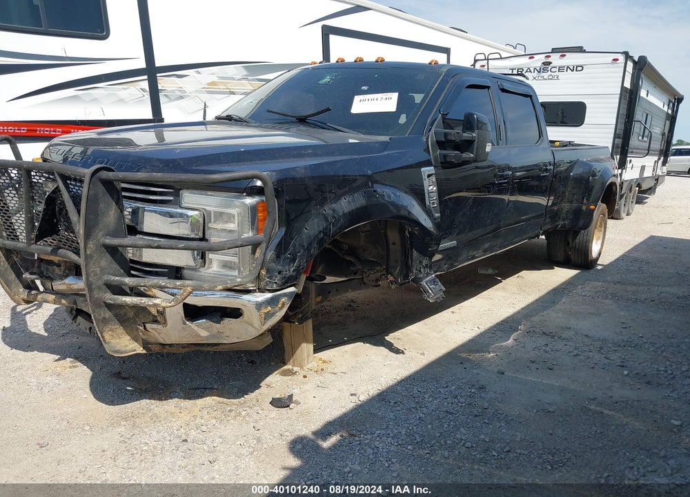 2017 FORD F-450 LARIAT VIN: 1FT8W4DT2HED41170