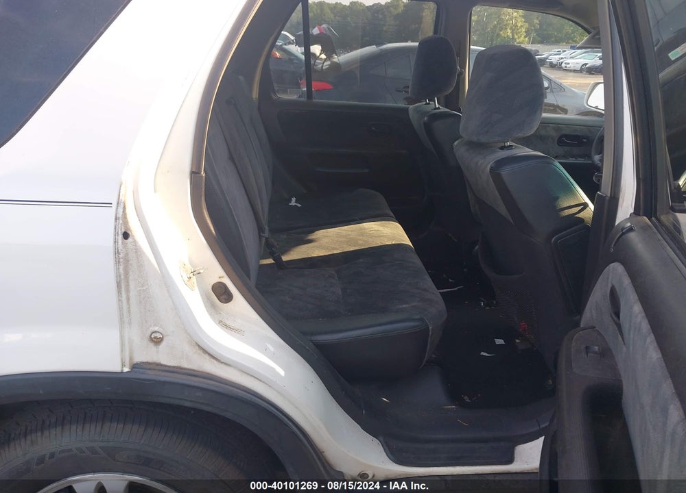 2003 HONDA CR-V VIN: SHSRD78813U130446