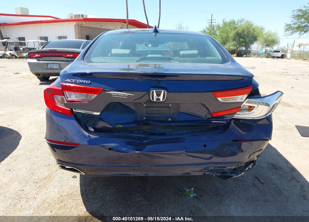 2018 HONDA ACCORD TOURING VIN: 1HGCV1F96JA003797