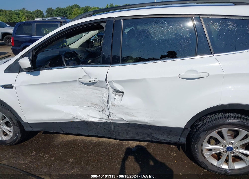 2019 FORD ESCAPE VIN: 1FMCU0HD4KUB95651