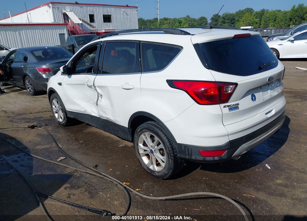 2019 FORD ESCAPE VIN: 1FMCU0HD4KUB95651
