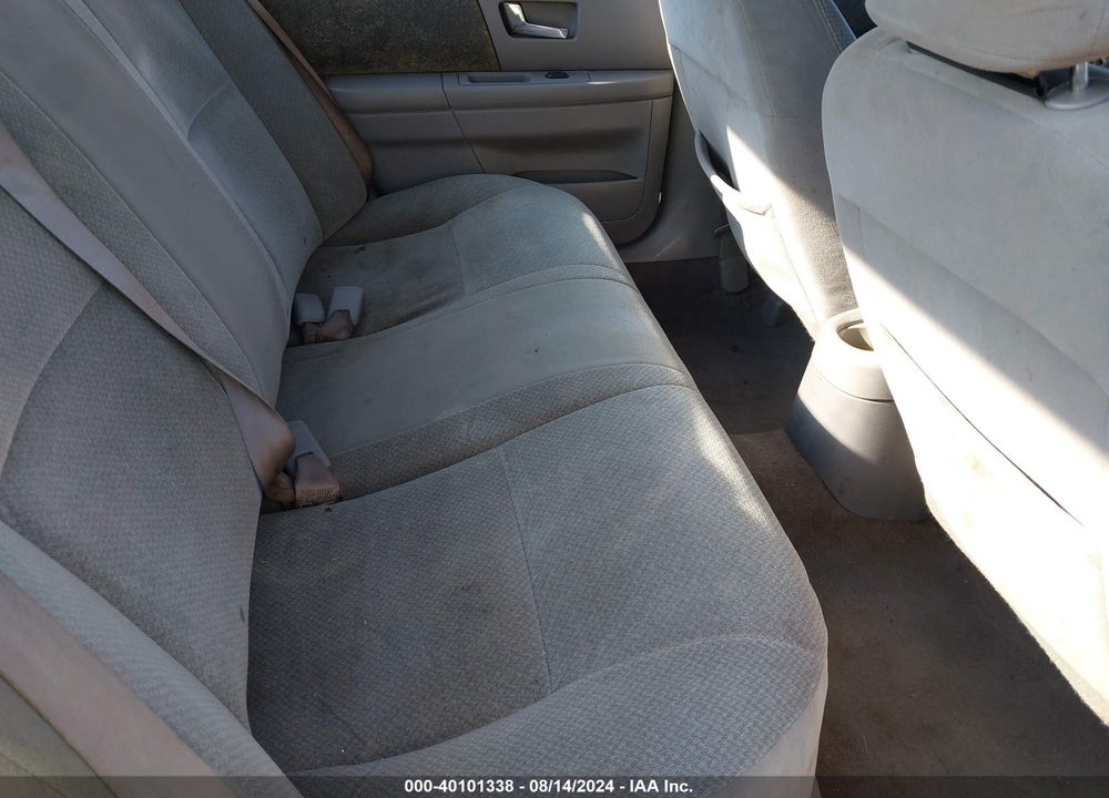 2001 FORD TAURUS LX VIN: 1FAFP52U71A254549