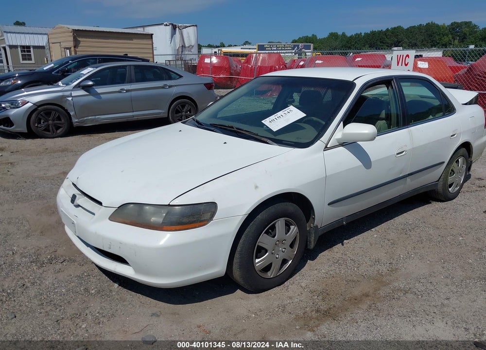 1998 HONDA ACCORD LX V6 VIN: 1HGCG1640WA066075