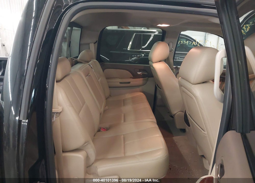 2011 CHEVROLET SILVERADO 1500 LTZ VIN: 3GCUKTE25BG271870
