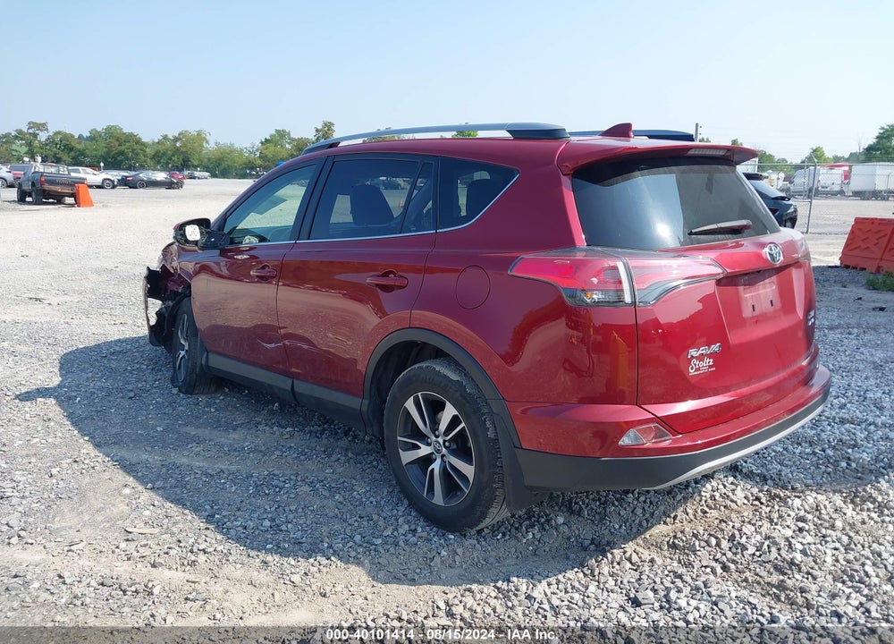 2018 TOYOTA RAV4 XLE VIN: JTMRFREV1JD238609