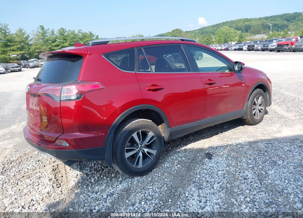 2018 TOYOTA RAV4 XLE VIN: JTMRFREV1JD238609