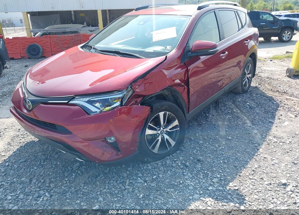 2018 TOYOTA RAV4 XLE VIN: JTMRFREV1JD238609