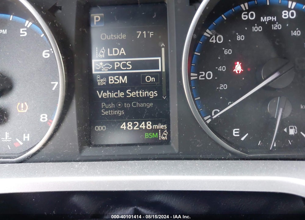 2018 TOYOTA RAV4 XLE VIN: JTMRFREV1JD238609