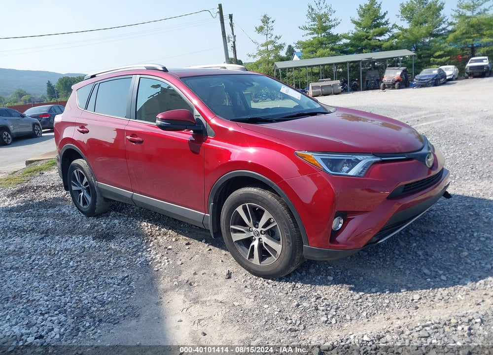 2018 TOYOTA RAV4 XLE VIN: JTMRFREV1JD238609