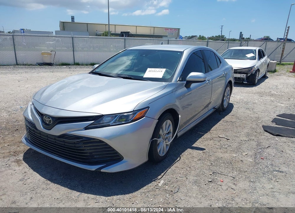 2020 TOYOTA CAMRY LE VIN: 4T1C11AK5LU993911