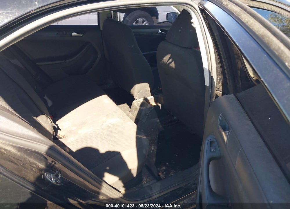 2013 VOLKSWAGEN JETTA VIN: 3VW2K7AJXDM236917