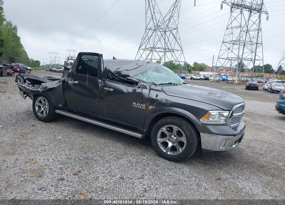 2017 RAM 1500 LAIE  4X4 5'7 BOX VIN: 1C6RR7NT9HS799650