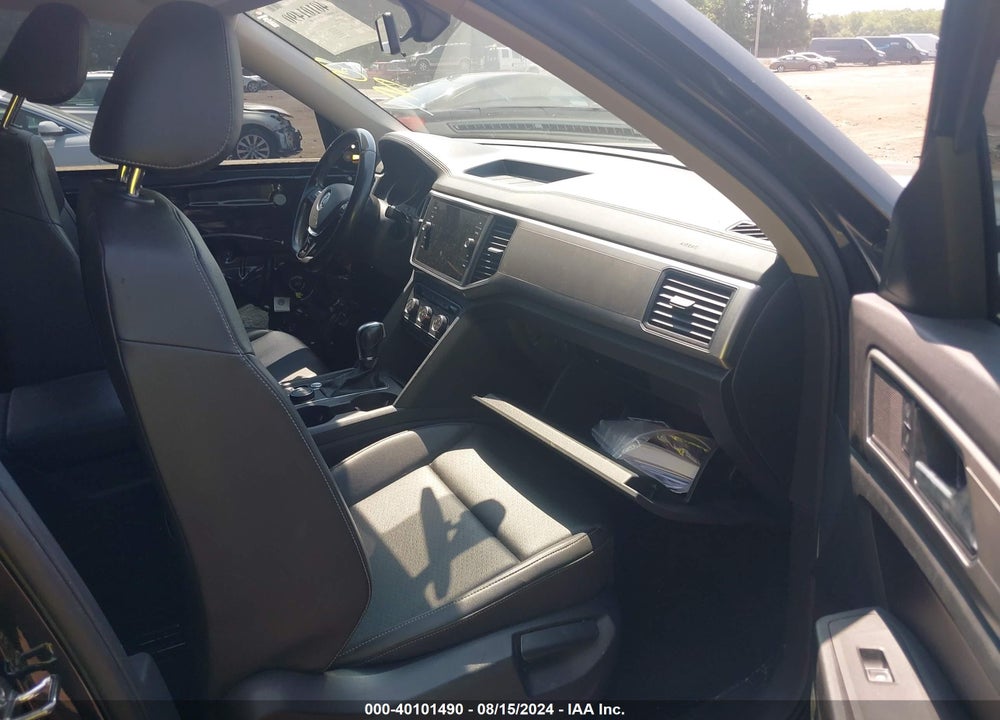 2018 VOLKSWAGEN ATLAS 3.6L V6 SE VIN: 1V2KR2CA9JC547040