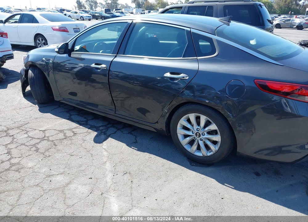 2018 KIA OPTIMA S VIN: 5XXGT4L39JG245396