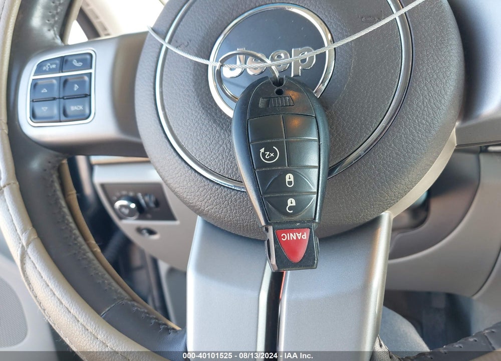 2013 JEEP GRAND CHEROKEE LAREDO VIN: 1C4RJFAG3DC577760
